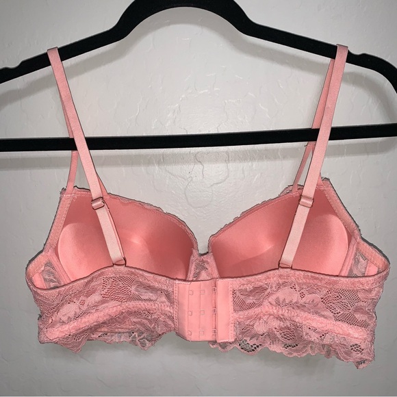 NWOT Marilyn Monroe Lace Push Up Bra - Picture 3 of 8